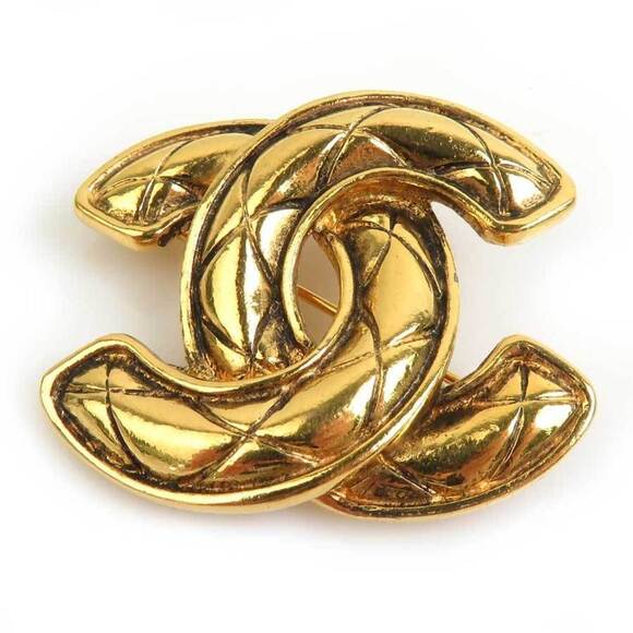 CHANEL Gold Logo Brooch - Picture 1 of 5